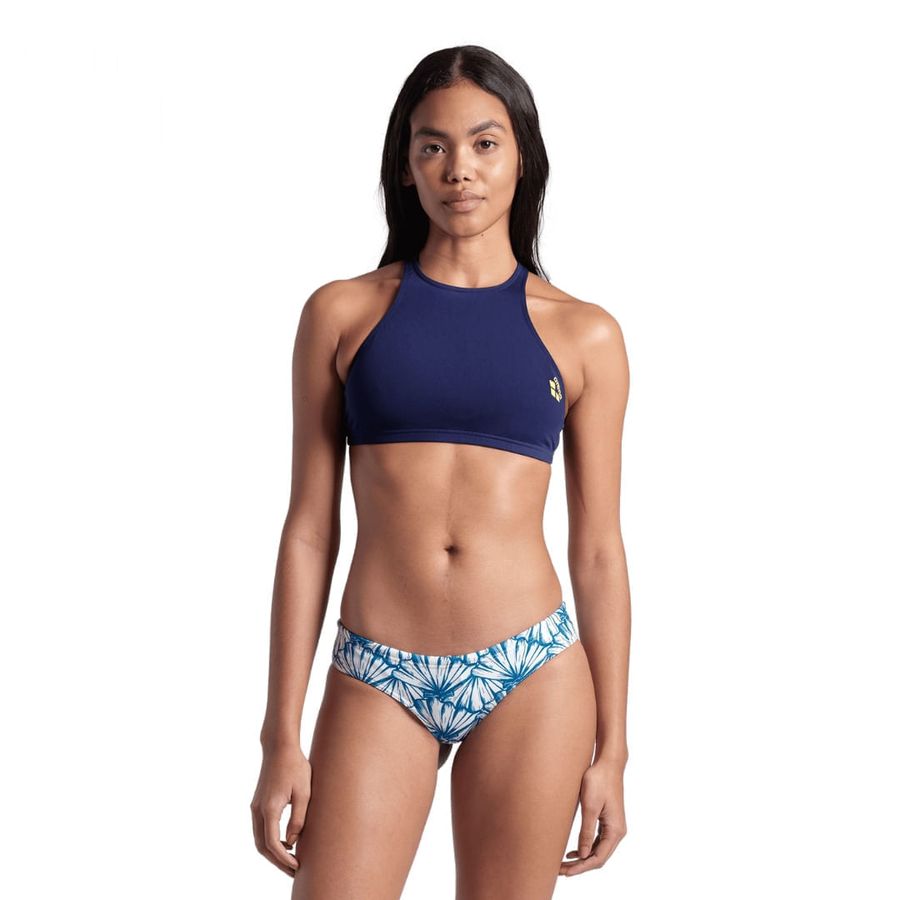 006465-703-CROP-THINK-R-03